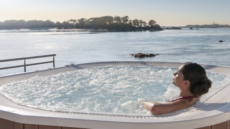 Jacuzzi d'eau salée : la mer à la maison - Blog de l'Hydromassage