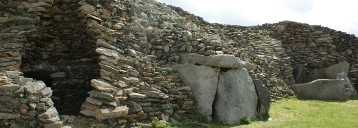 Visite du Cairn de Barnenez