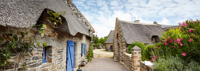 Visiter le village de chaumière de Kerascoët