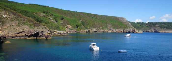 Embarquez à la découverte des côtes morgatoises et de la voile traditionnelle.