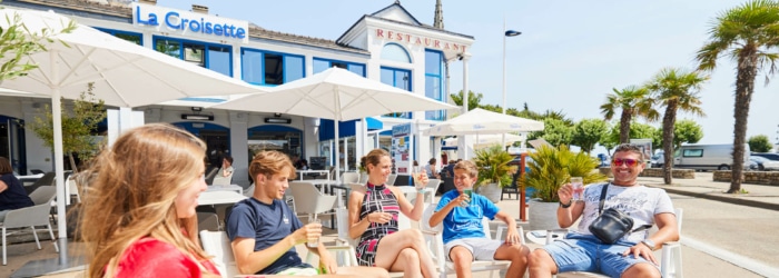 Boire un verre en terrasse 