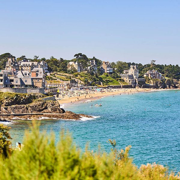 Saint-Enogat