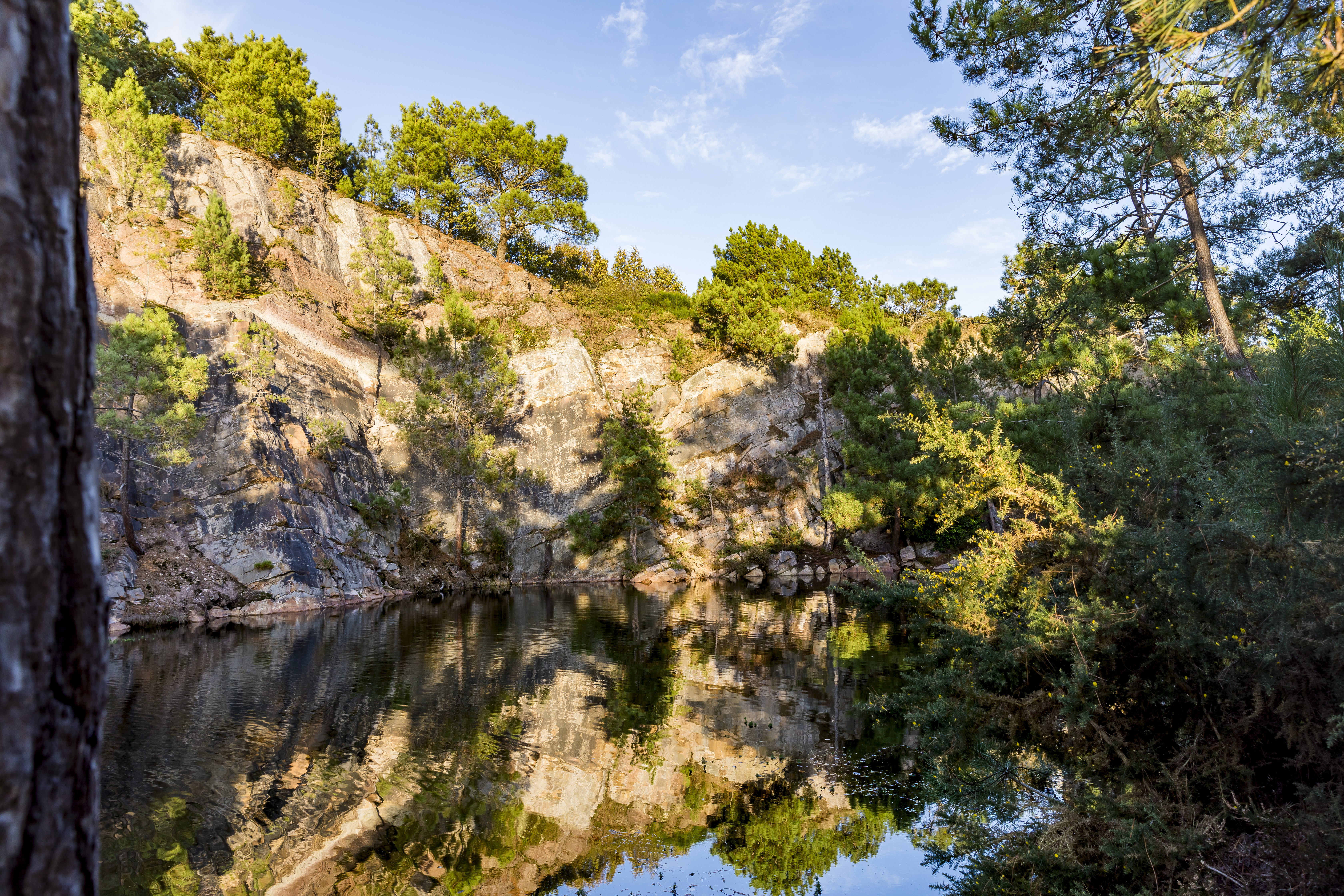 Anciennes carrières littorales – Lacs bleus