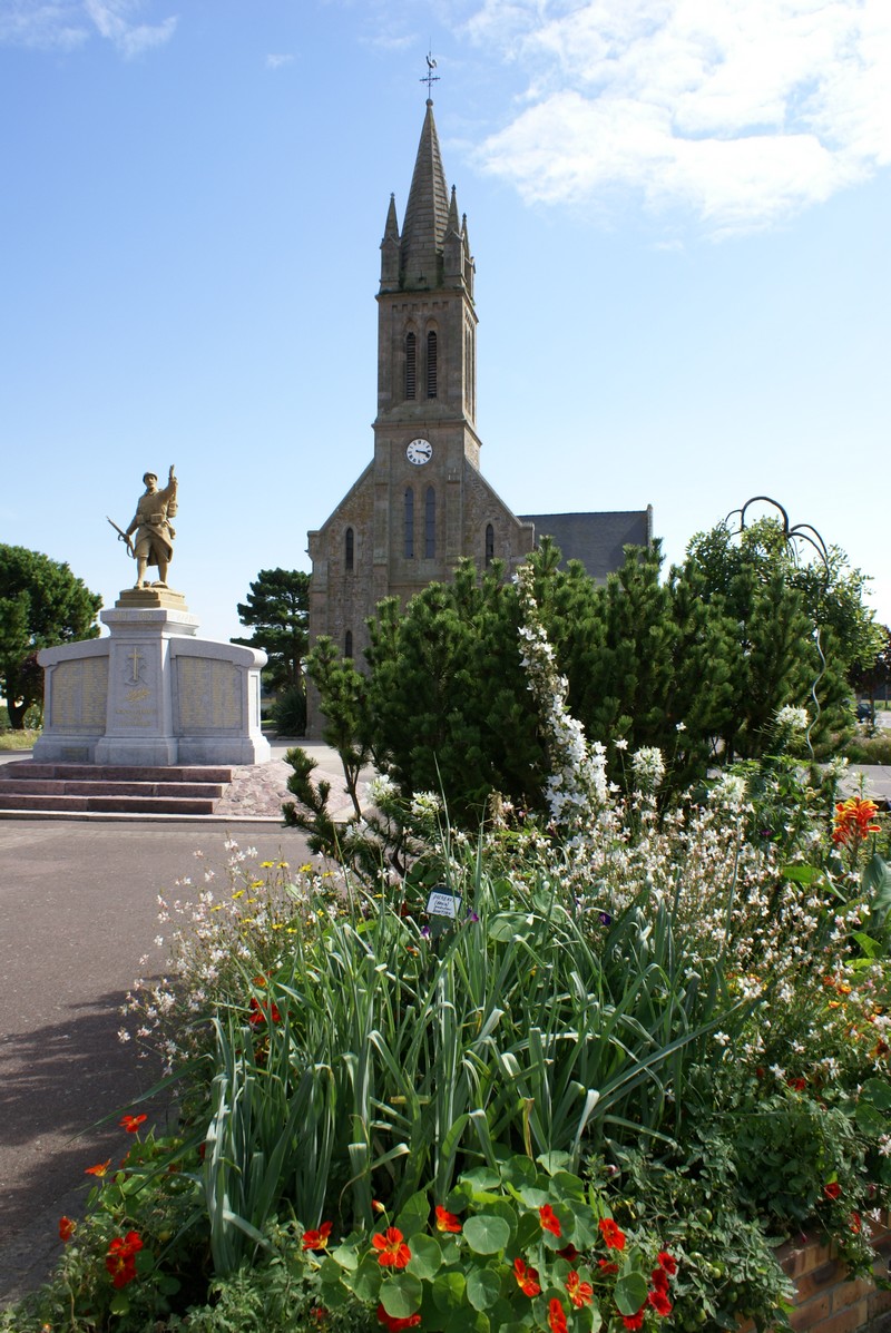 Eglise du bourg de Fréhel