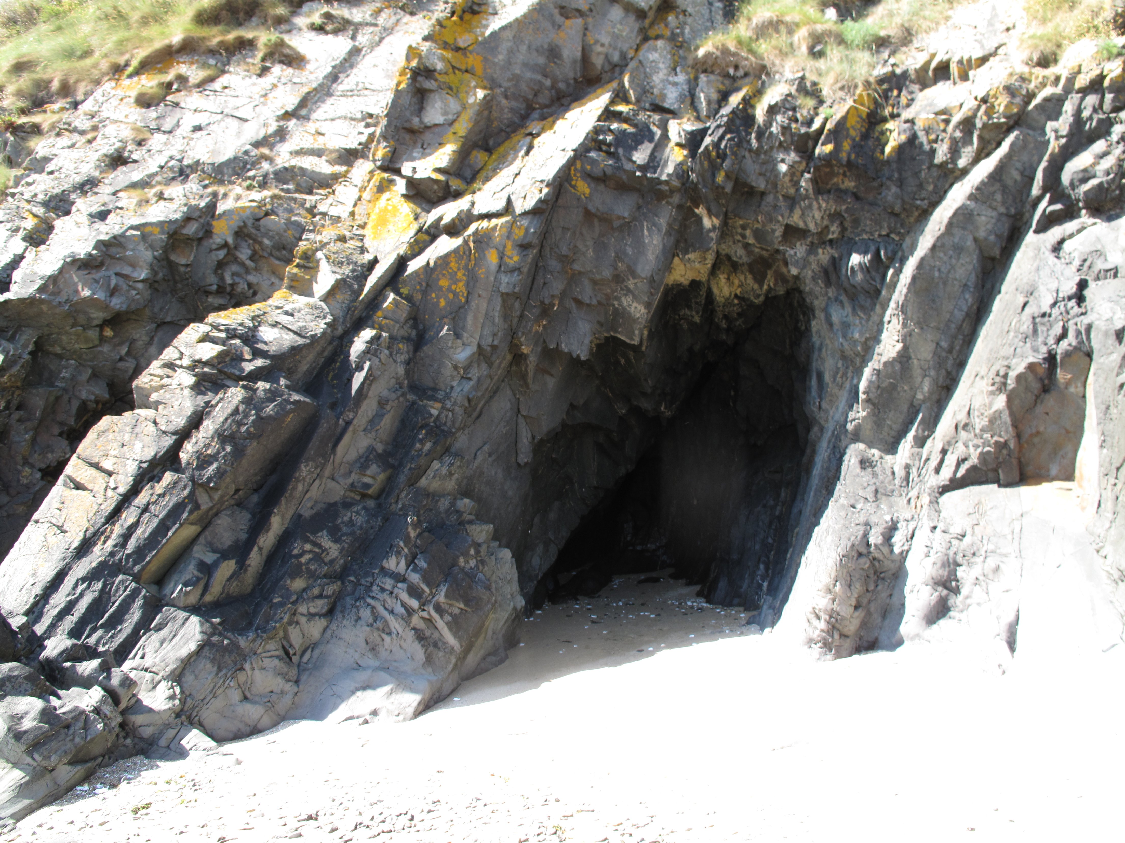 Les grottes marines d’Etables-sur-Mer