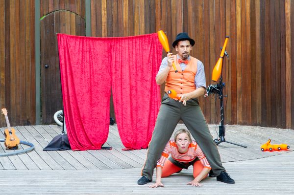 Place aux Mômes : Les Dudes « Stories in the city ! »