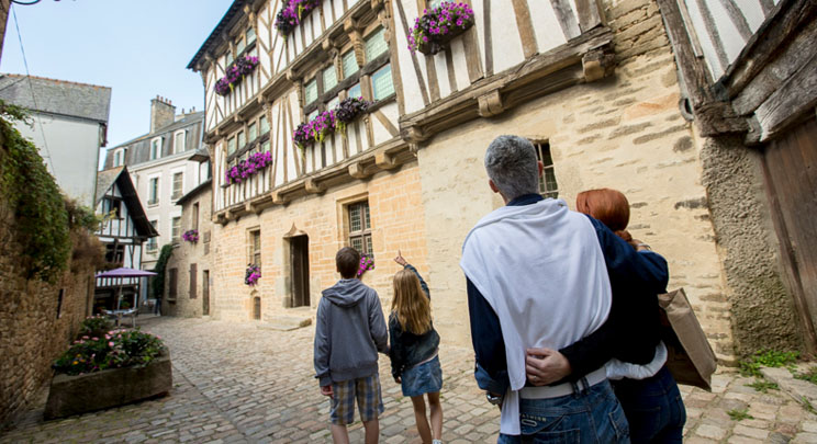 Les visites guidées Pays d’Art et d’Histoire