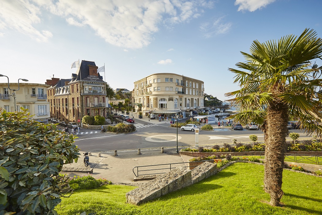 Visite guidée de Dinard – De l’auberge au palace Hôtel