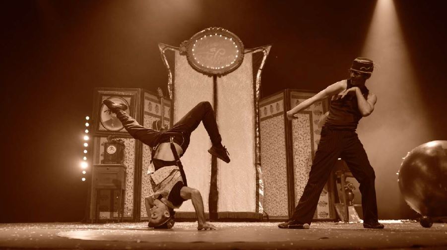 Festival Place aux Mômes : Spectacle « L’avenir c’était bien avant »