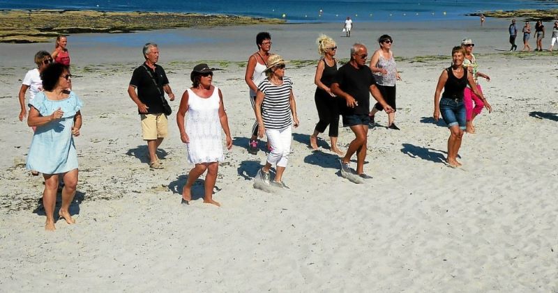 Festy Beach – Danse en ligne